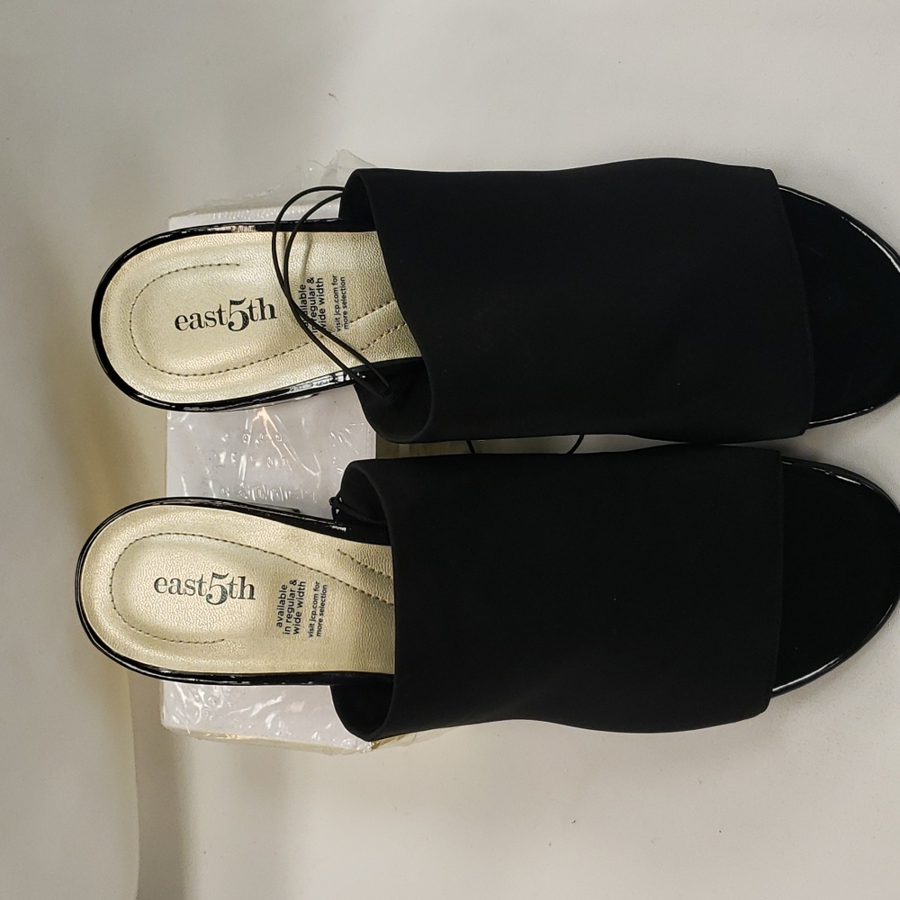 East 5th sandals, black size 11
